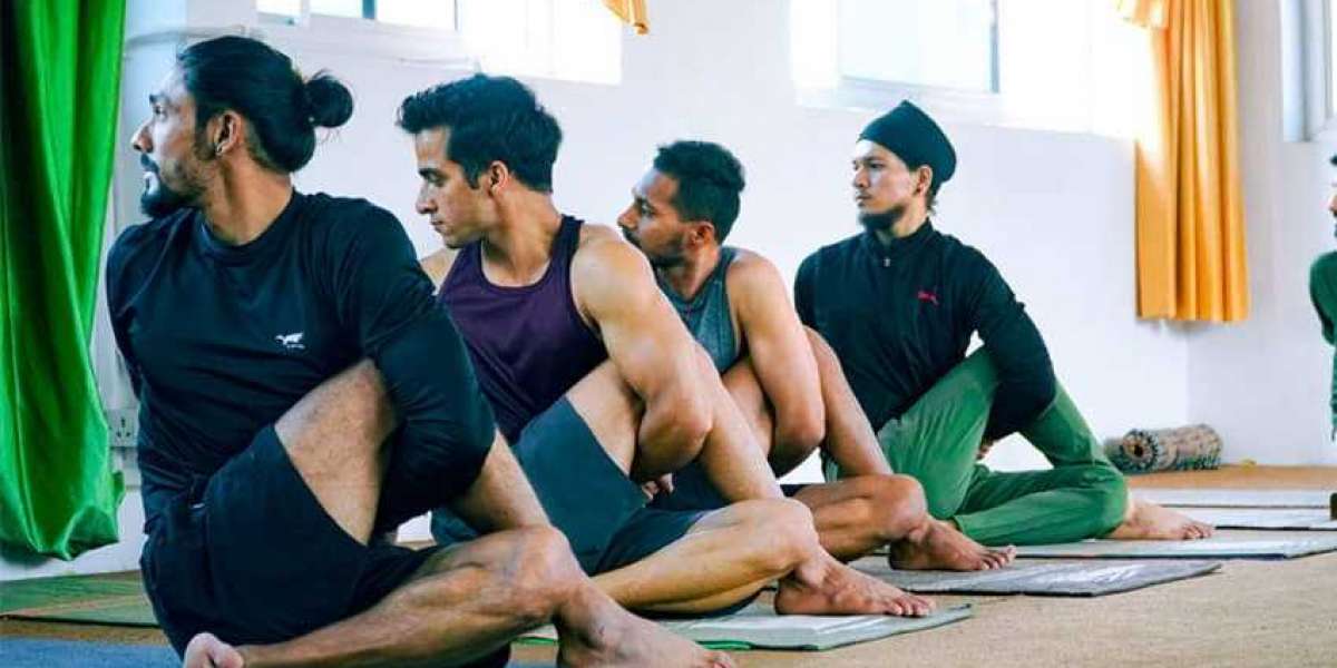 What to expect during the 300 Hours Yoga Teachers Training?