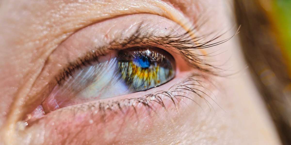Everything you need to know about retinal disorders