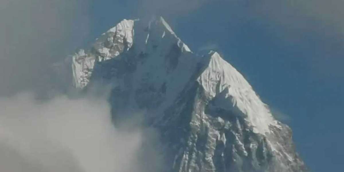 Mountain Climbing In Nepal: The Never-Ending Charm Of Trek Adventures