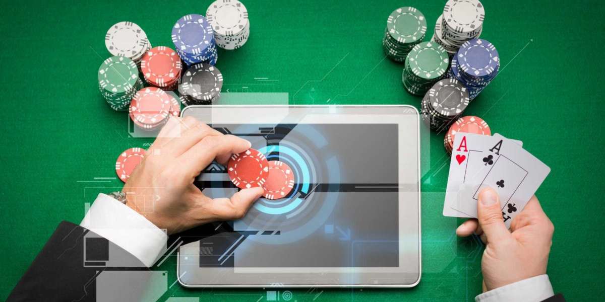 Online Gambling Market Size, Share, Growth, Analysis, Trend, and Forecast Research Report by 2032