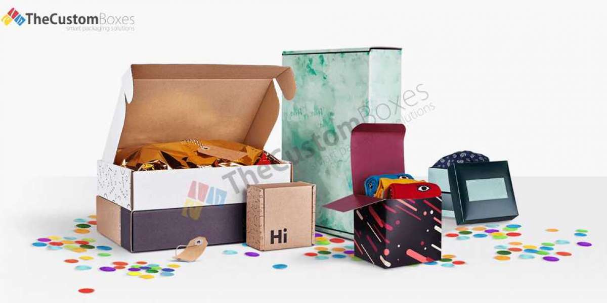 Why Should You Invest in Custom Boxes with Logo