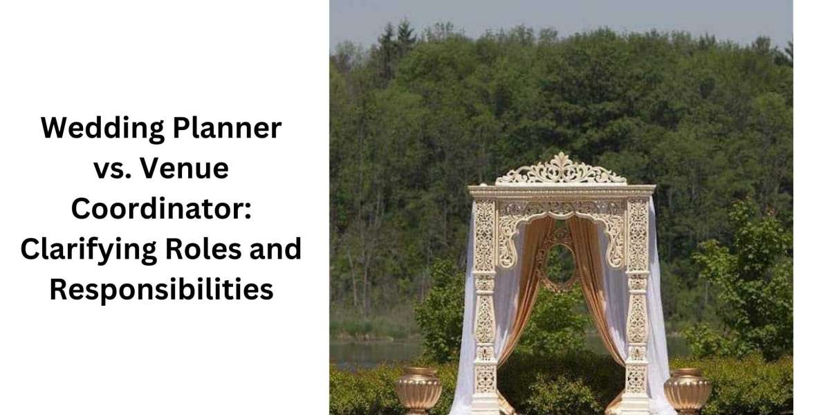 Wedding Planner vs. Venue Coordinator: Clarifying Roles and Responsibilities