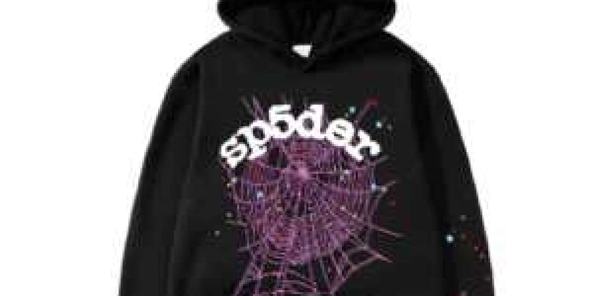 Unveiling the Allure of the Black Sp5der Hoodie: A Streetwear Essential