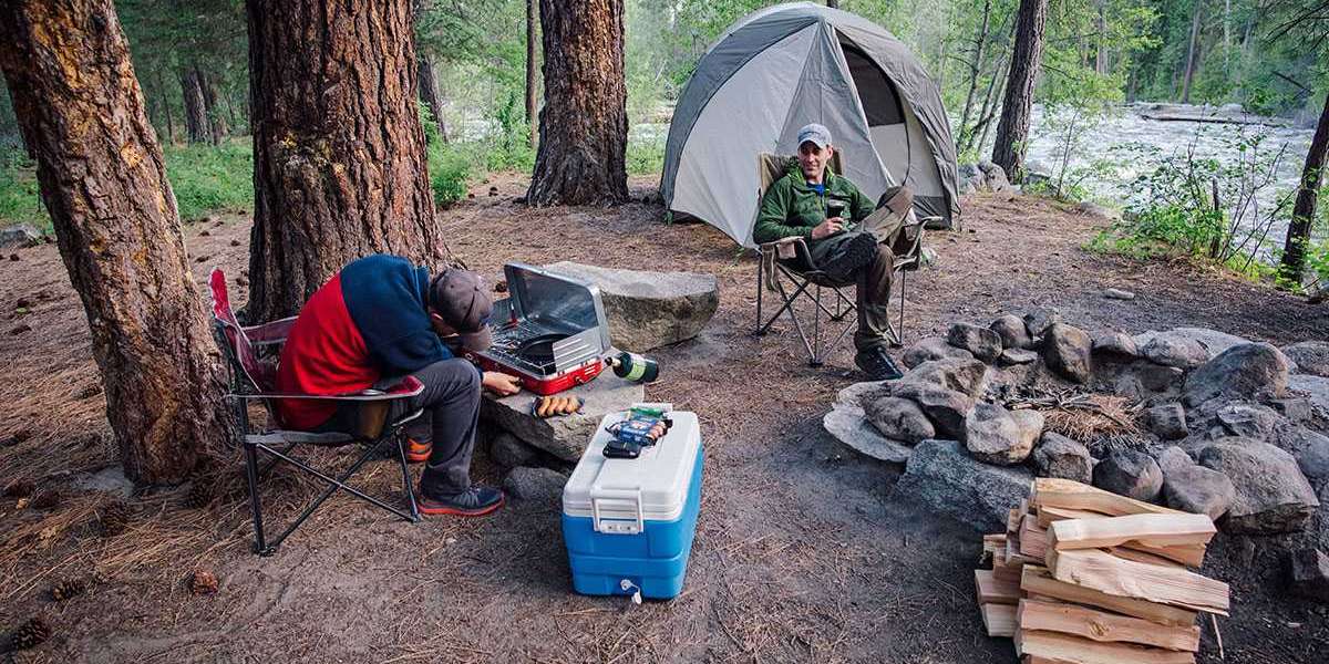 Factors to Consider While Selecting the Best Camping Cookware Set