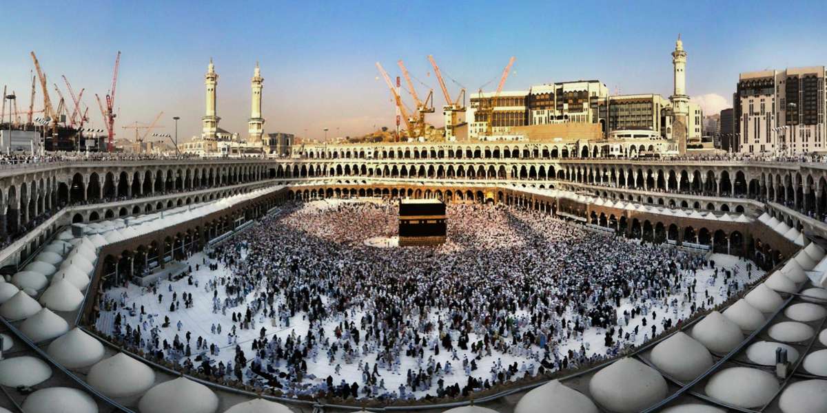 Best Packages for Umrah by Hajj Umrah Travels