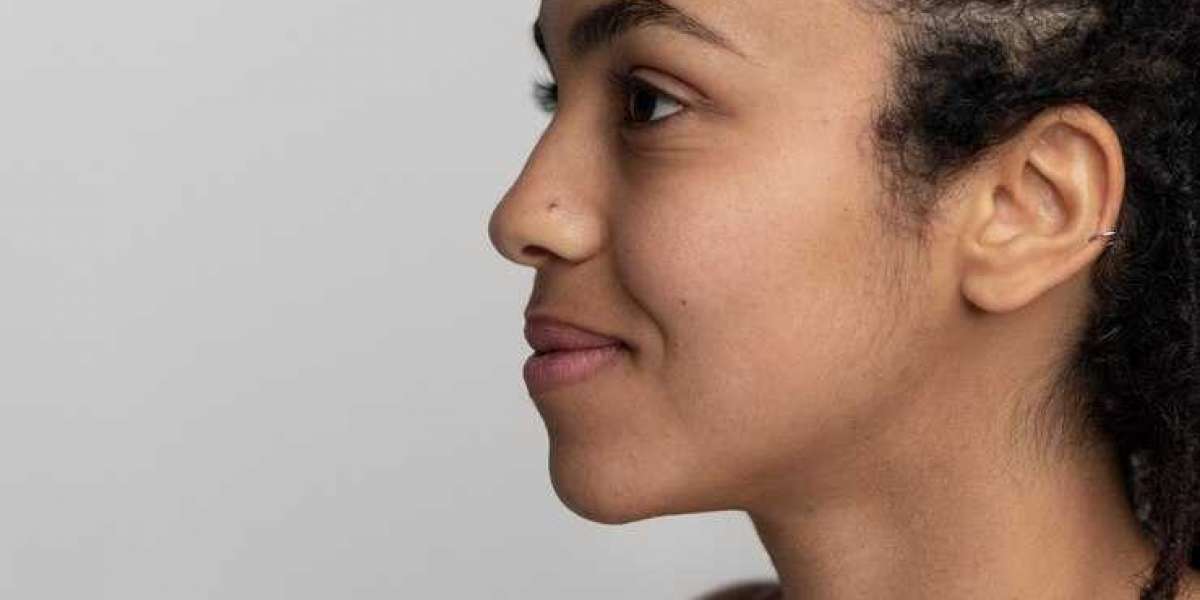 Ethnic Rhinoplasty vs. Traditional Rhinoplasty: Key Differences Explained