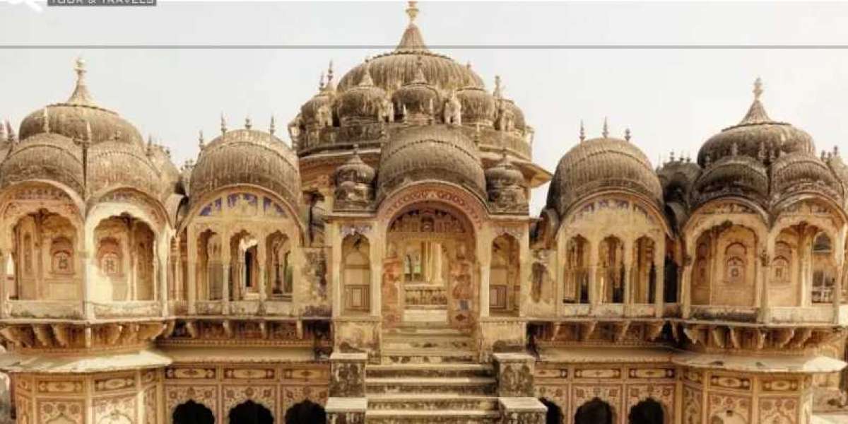 Churu Taxi Service: Reliable and Comfortable Rides with Mukesh Tour and Travels