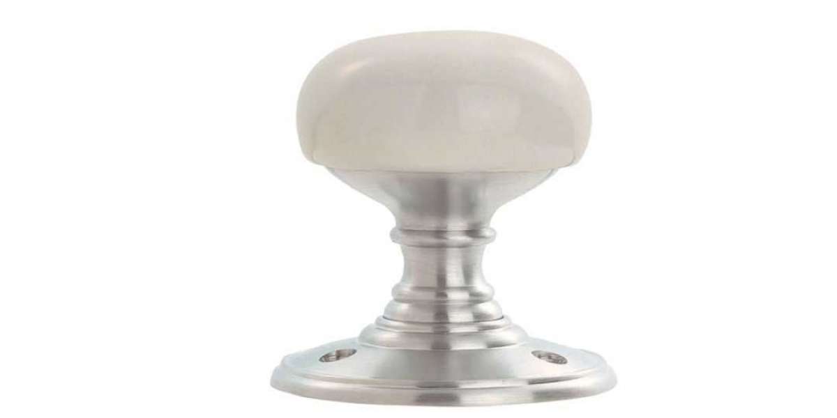 Satin Chrome Door Knobs: An Overview of Their Classic Beauty for Interior Designers and Homeowners