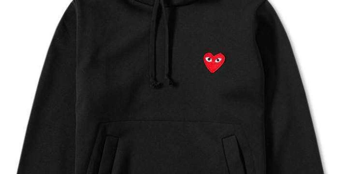 Exploring the CDG Hoodie: A Stylish Blend of Comfort and Luxury