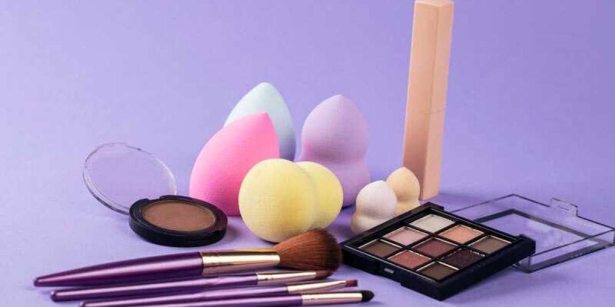 India Cosmetic Market Size, Share, Analysis: Scope and Applications, Trends, Analysis, 2032