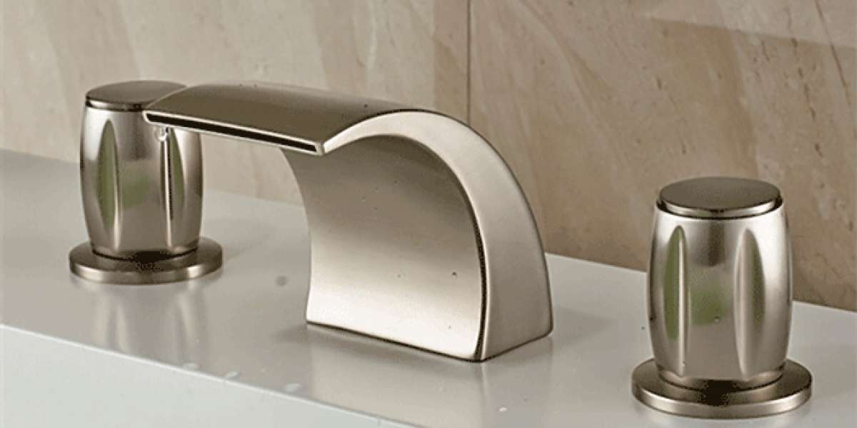 Transform Your Bathroom with High Flow Bathtub Faucets and Jacuzzi Bathtub Fixtures from BathSelect