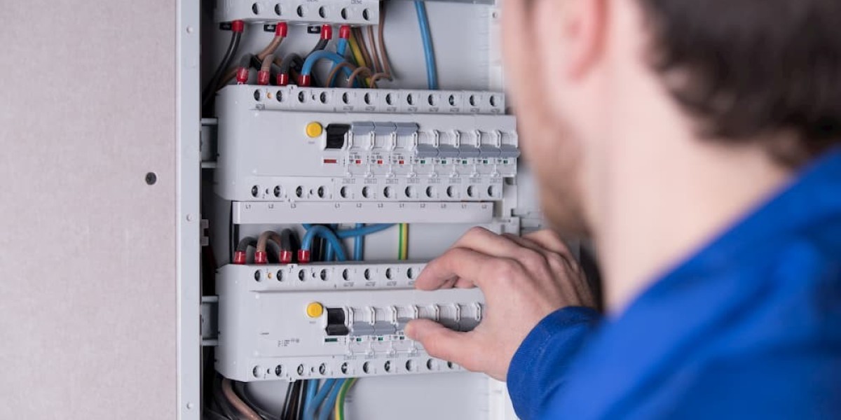 24-Hour Electrician: Why You Need Emergency Electrical Services