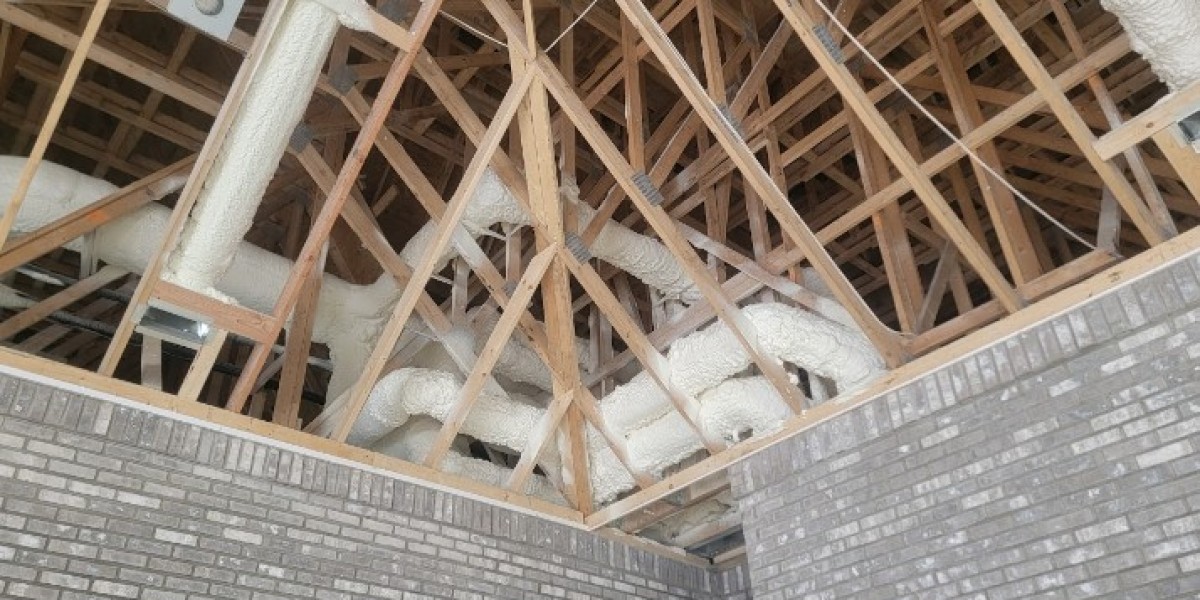 Which Spray Foam Insulation Services in Nashville, TN Are Right for Your Property?