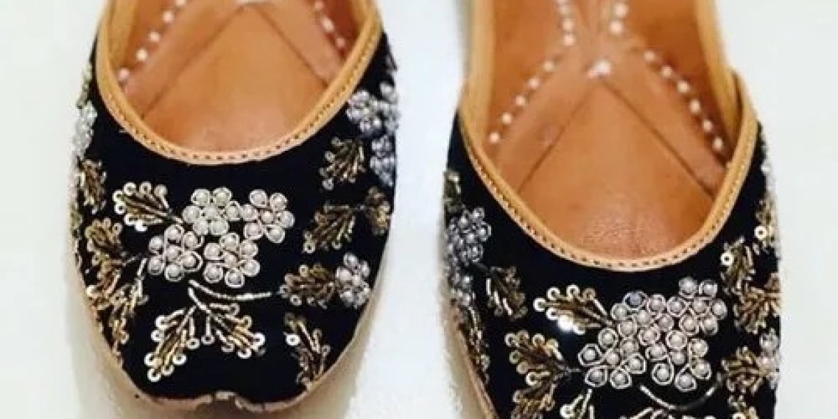 Choose Gulbhahar Designer juttis for women