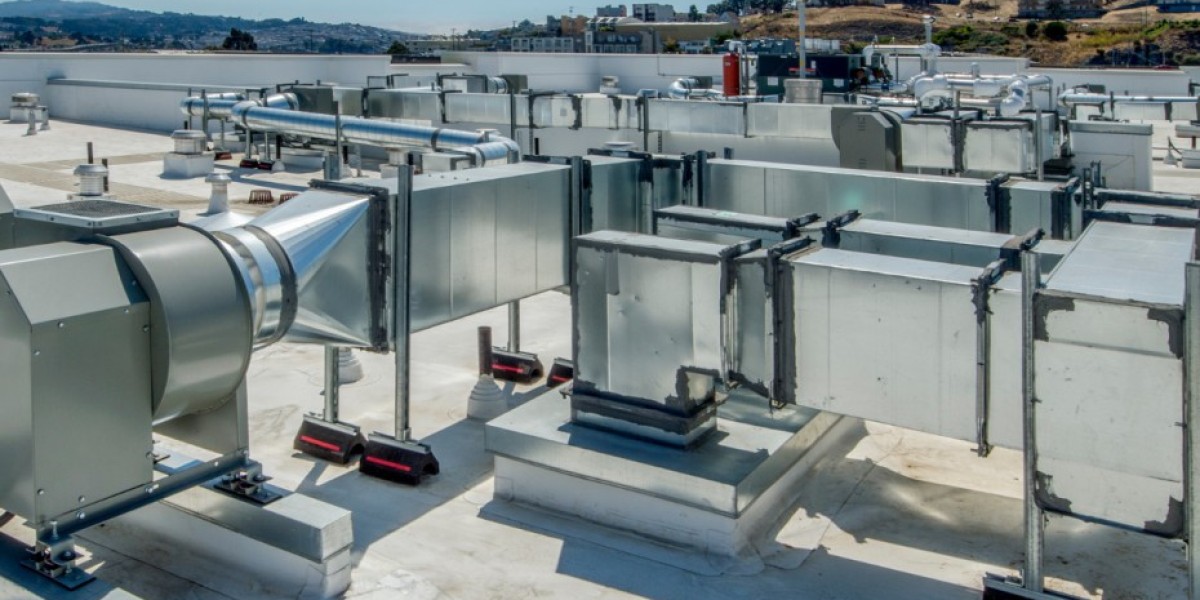 Custom Restaurant HVAC Solutions from Universal HVAC Group: Comfort & Efficiency