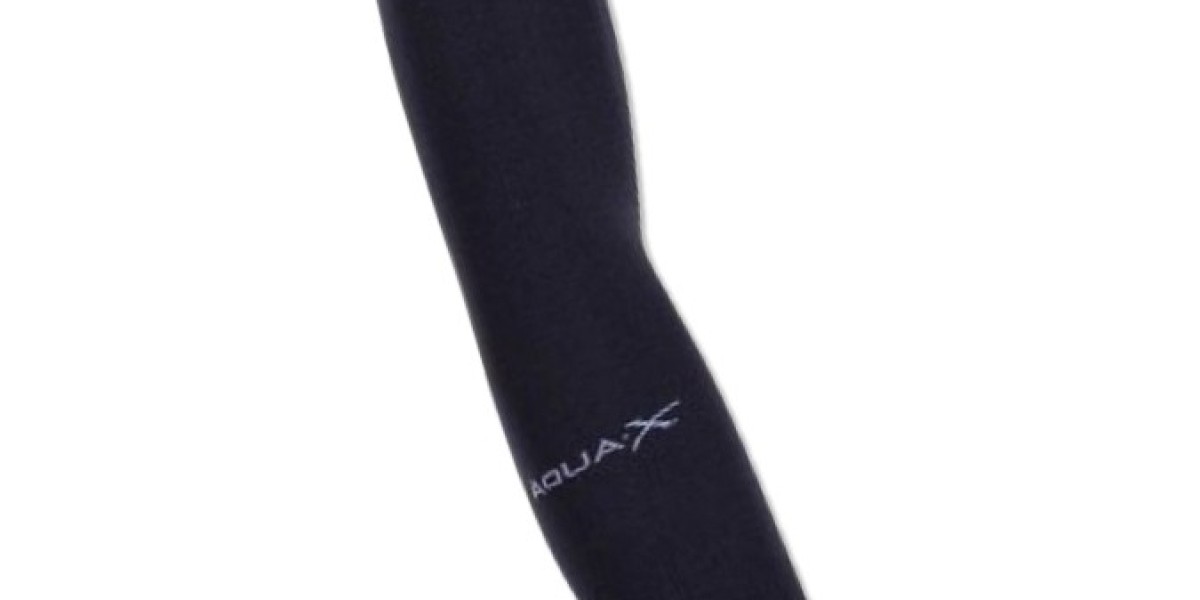 Stylish Leg Warmers vs. Functional Protective Sleeves: What to Choose?