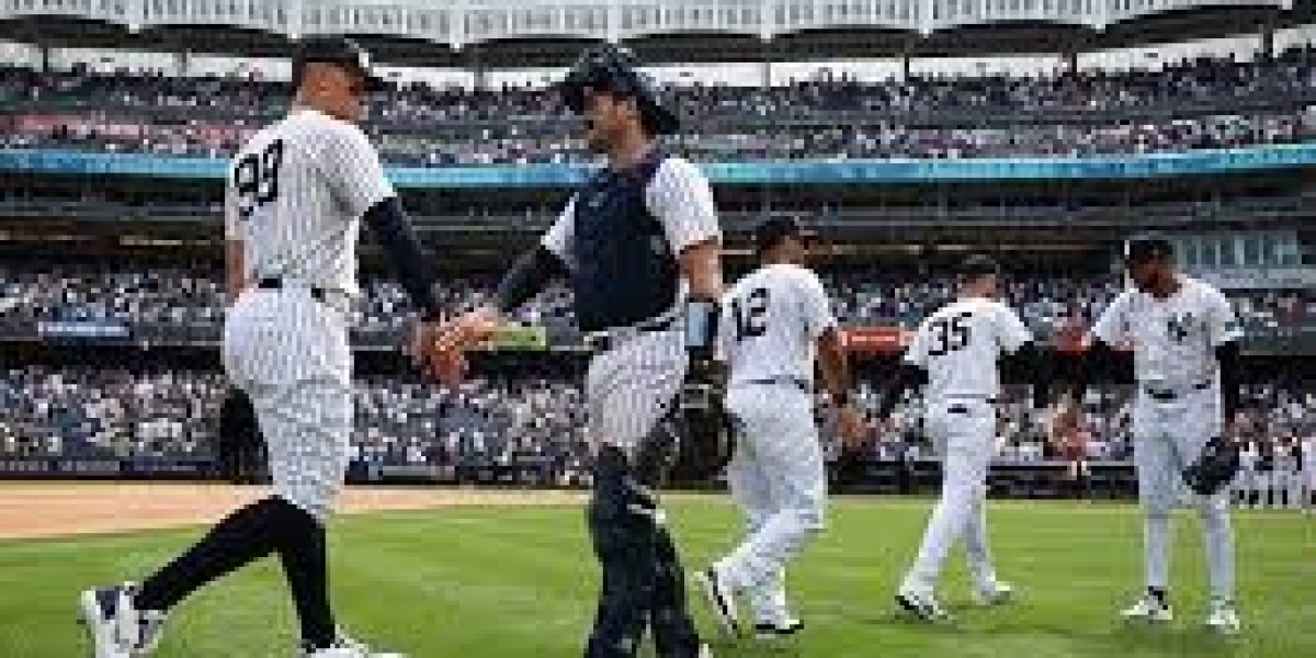 Contemporary York Yankees vs. Colorado Rockies: Collection Preview