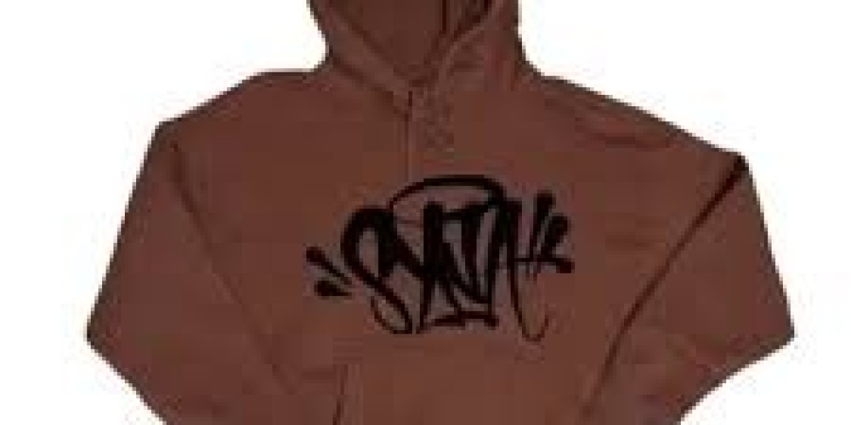 Syna World: The Cultural Powerhouse Behind the Tracksuit Trend