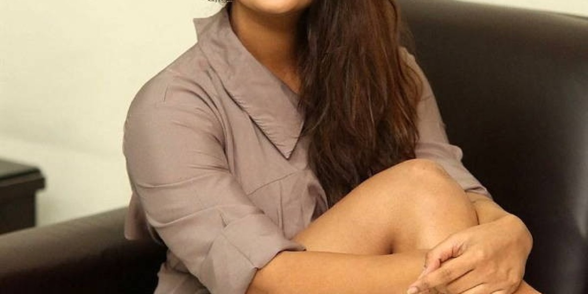 Dubai Escorts	+971585792090