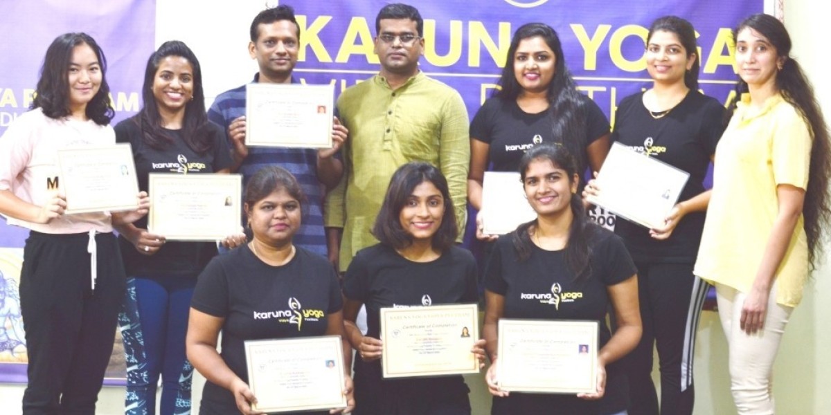 Transform Your Future with the Best Online Yoga Certification Programs