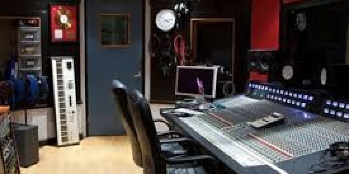Professional Audio Mixing and Mastering: Elevating Your Music to Industry Standards